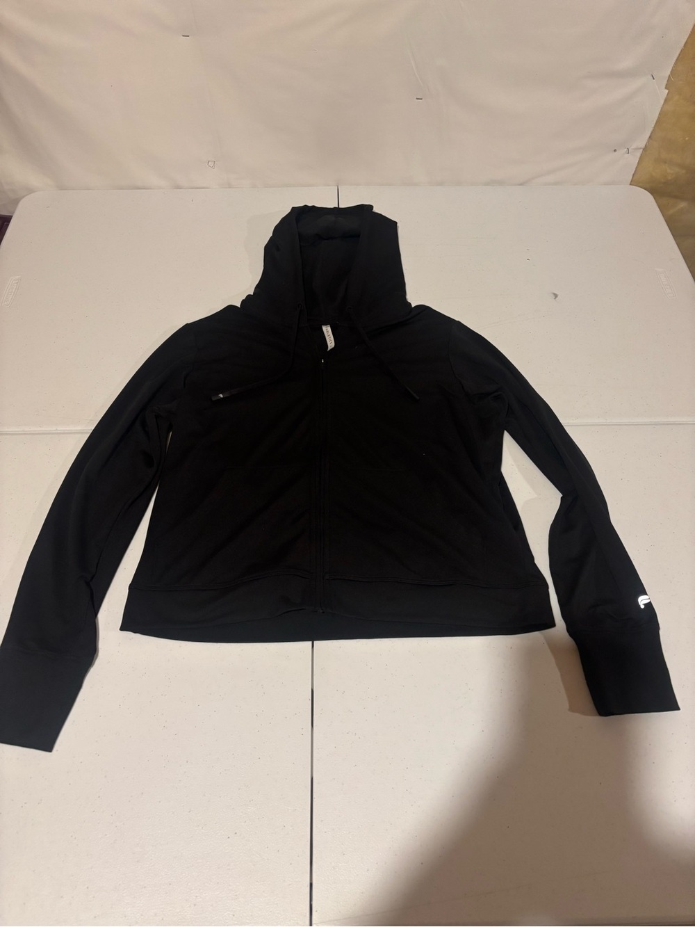 Fabletics Women’s Size M Full Zip Polyester Black Athletic Hoodie